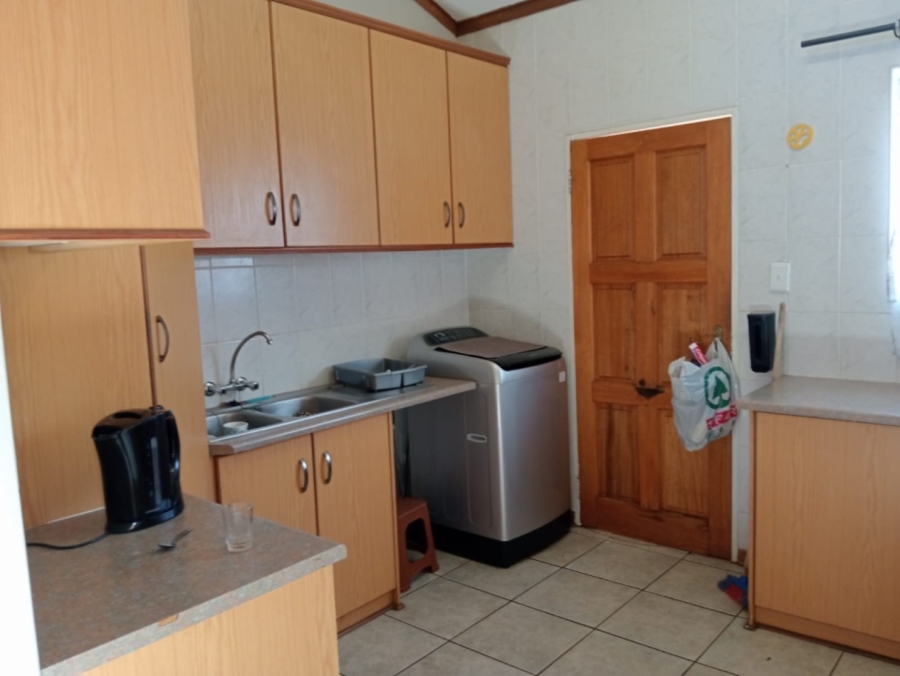 2 Bedroom Property for Sale in Langenhovenpark Free State